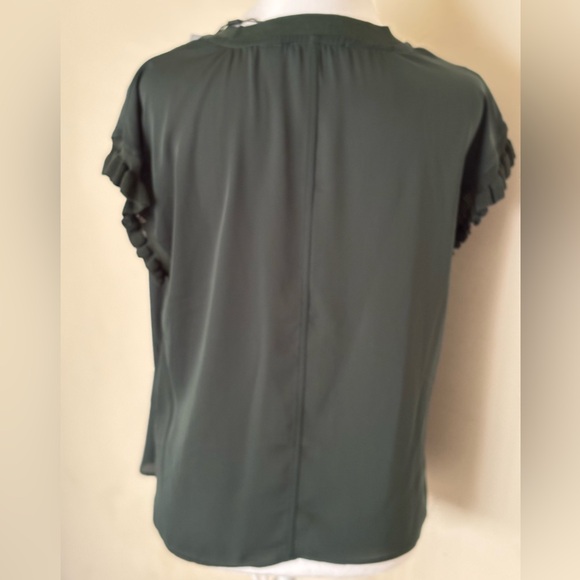 T TahariElegant Olive Green Women's Top Size Small - Picture 7 of 13